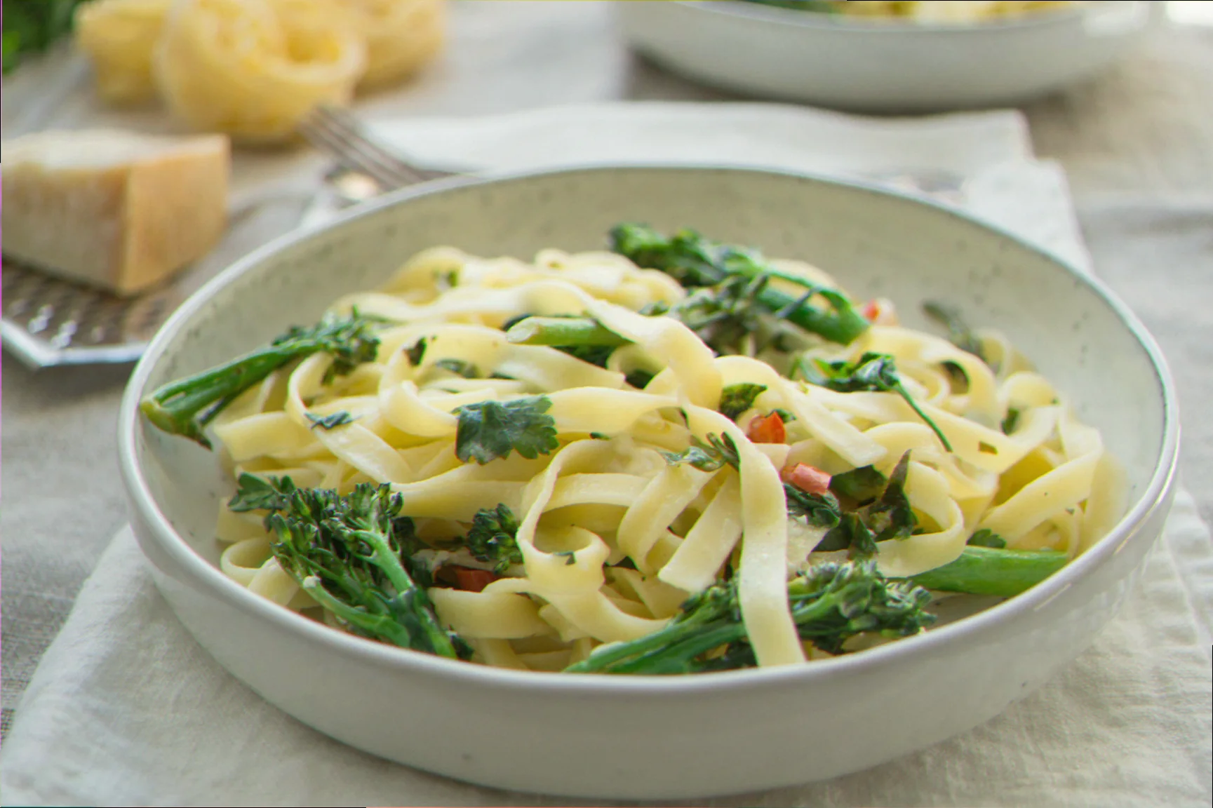 Vegetarisk brokoli pasta