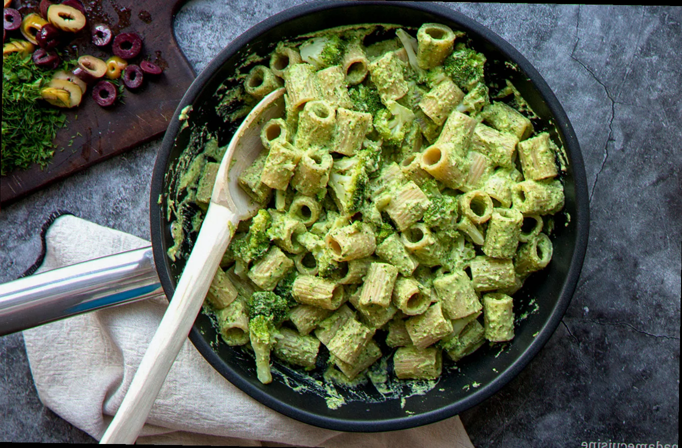 Kold brokoli pasta salat