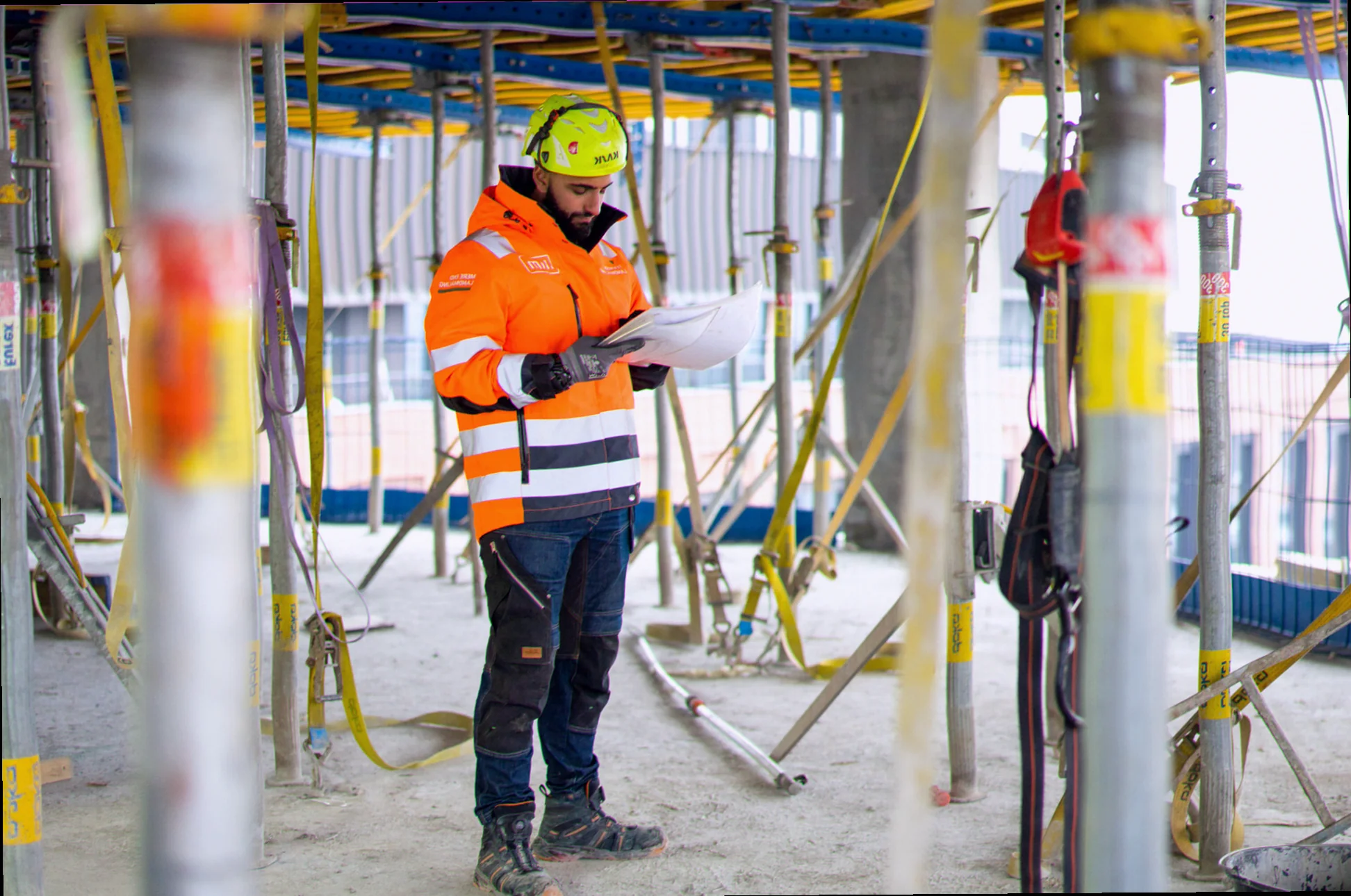 Landmåler med drone til målinger